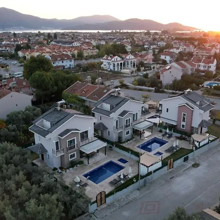 Villa Meropis